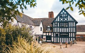 High Grosvenor House With Rose And Heath Cottages