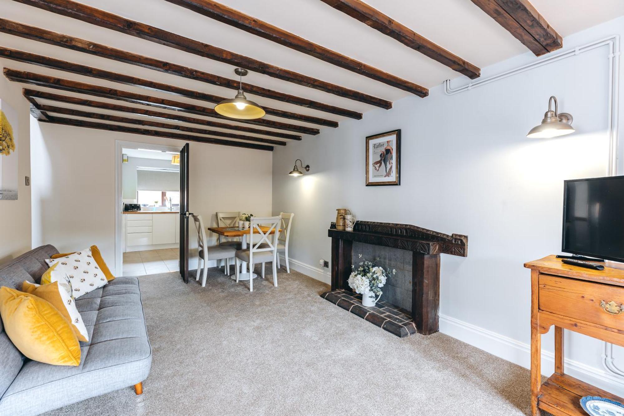 High Grosvenor House With Rose And Heath Cottages Bridgnorth Exterior photo